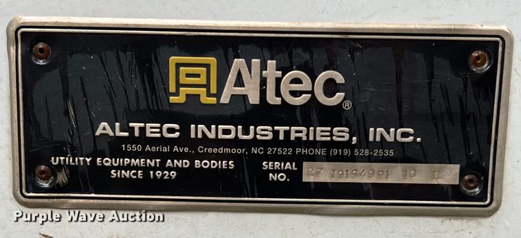 image for item DS3029 2012 International  4300 bucket truck