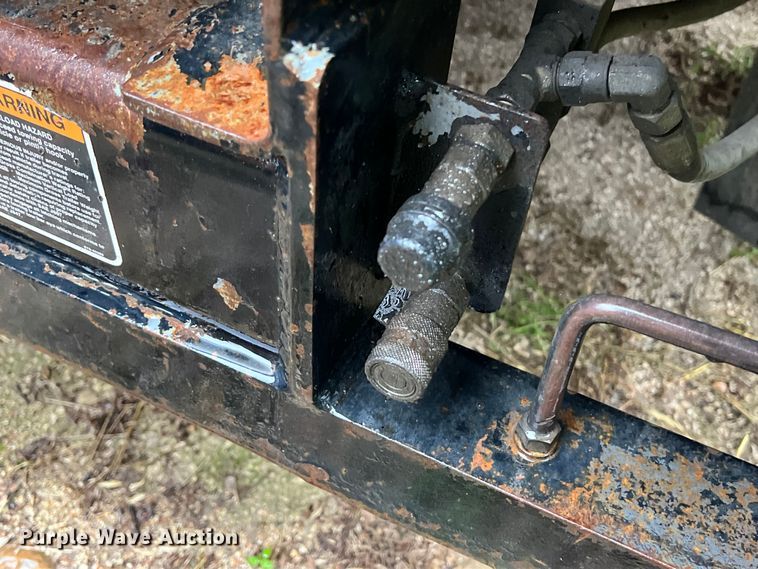 image for item DS3029 2012 International  4300 bucket truck