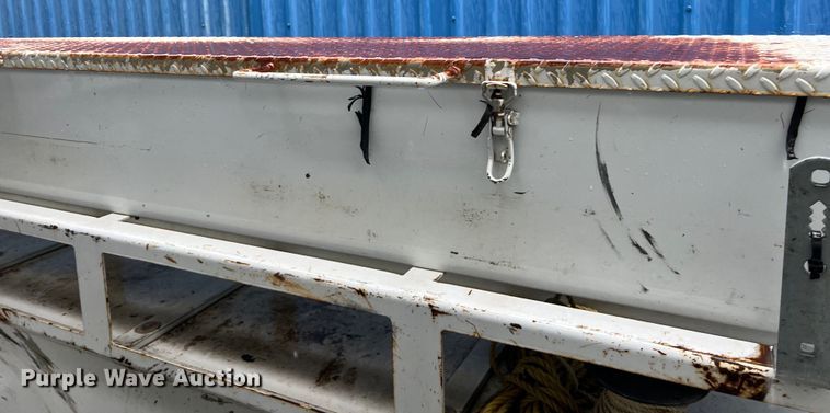 image for item DS3029 2012 International  4300 bucket truck