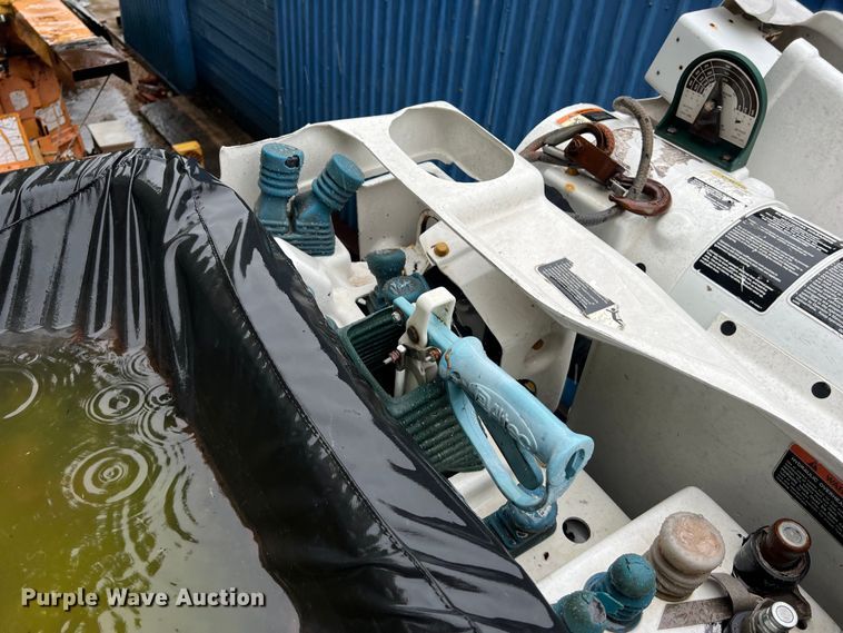 image for item DS3029 2012 International  4300 bucket truck