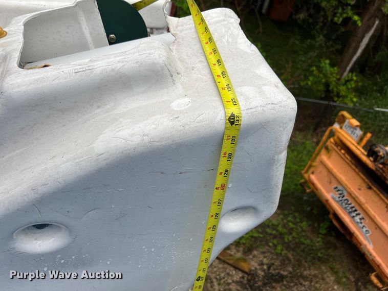 image for item DS3029 2012 International  4300 bucket truck