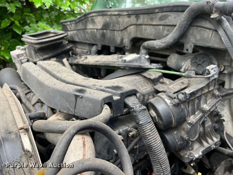 image for item DS3029 2012 International  4300 bucket truck