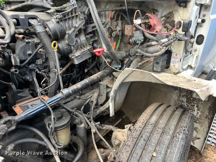 image for item DS3029 2012 International  4300 bucket truck