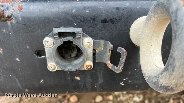 image for item DS3030 2014 International  4300 bucket truck