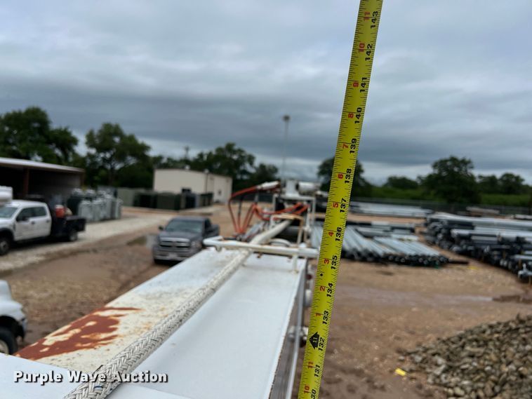 image for item DS3031 2008 Ford F750 Super Duty digger derrick truck