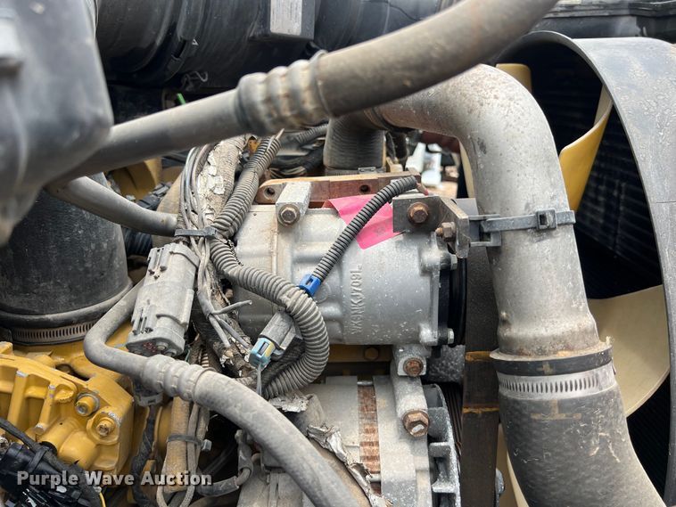 image for item DS3031 2008 Ford F750 Super Duty digger derrick truck