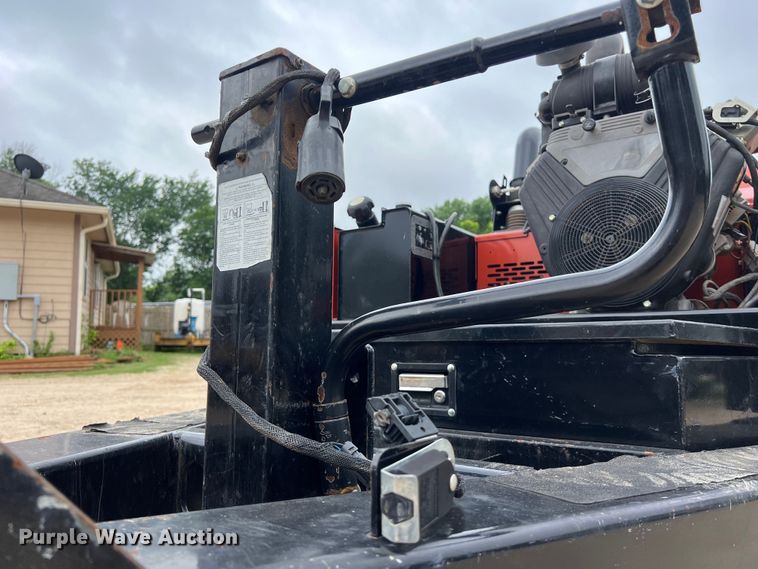 image for item DS3035 2021 Ditch Witch  HX30G vacuum excavator