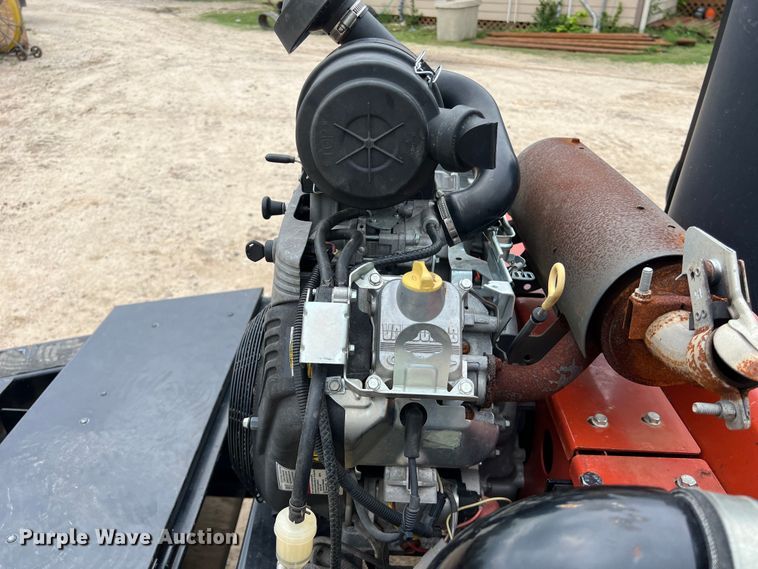 image for item DS3035 2021 Ditch Witch  HX30G vacuum excavator