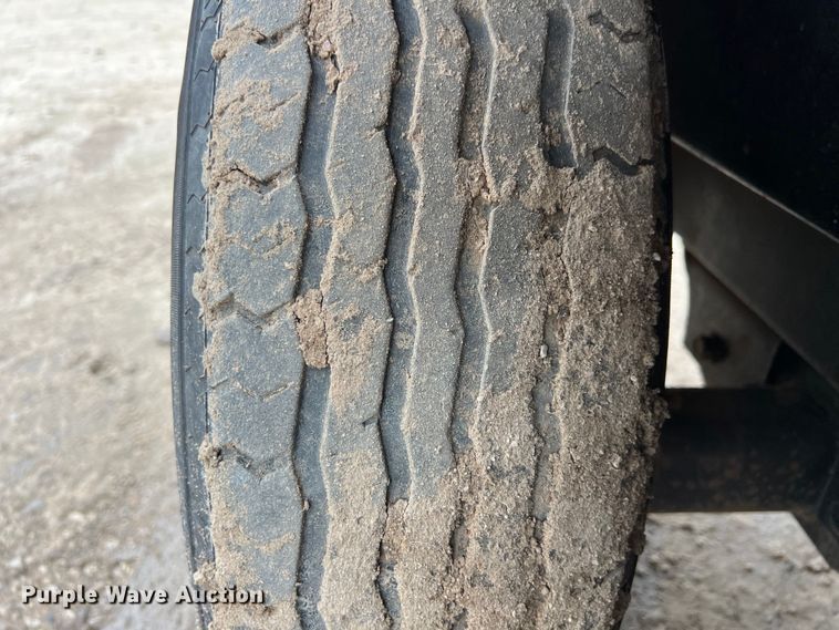 image for item DS3035 2021 Ditch Witch  HX30G vacuum excavator