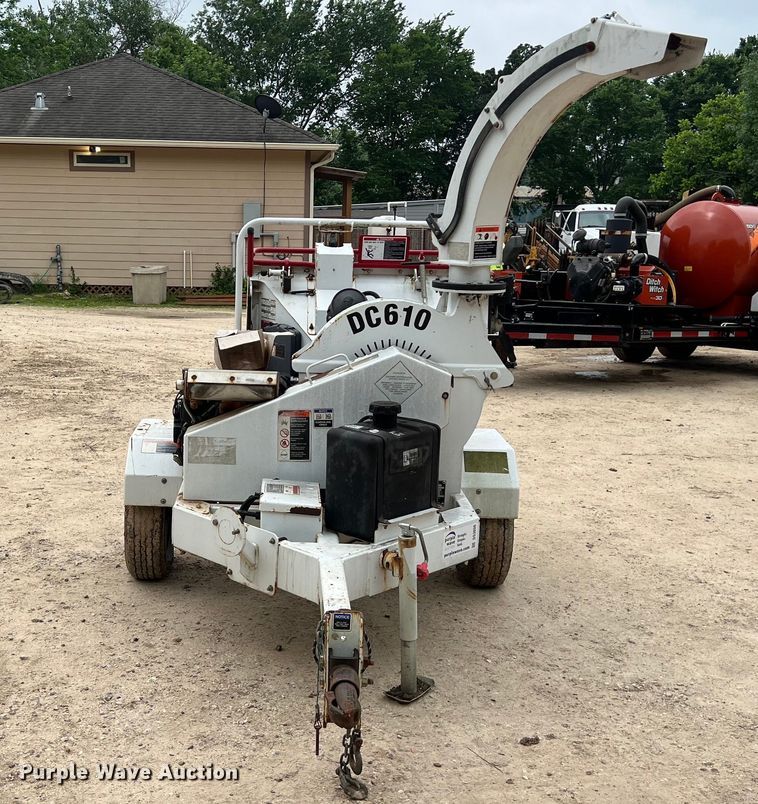 image for item DS3036 2013 Altec DC610 wood chipper