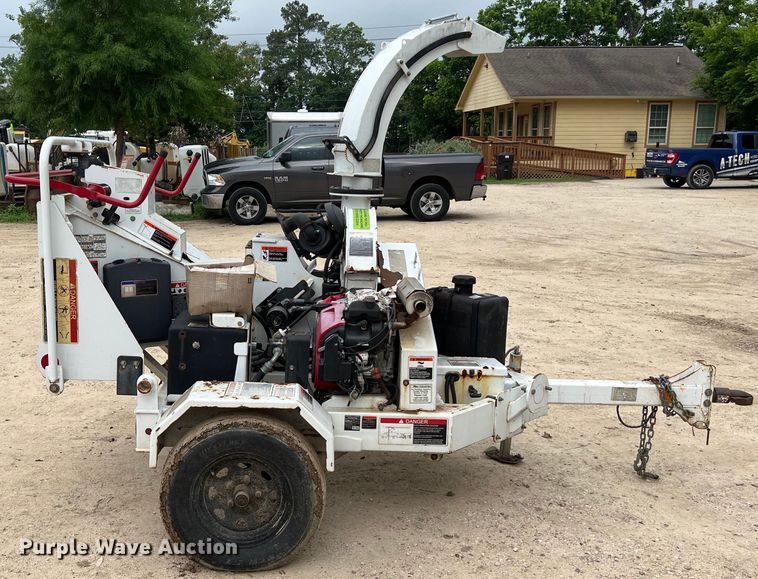 image for item DS3036 2013 Altec DC610 wood chipper