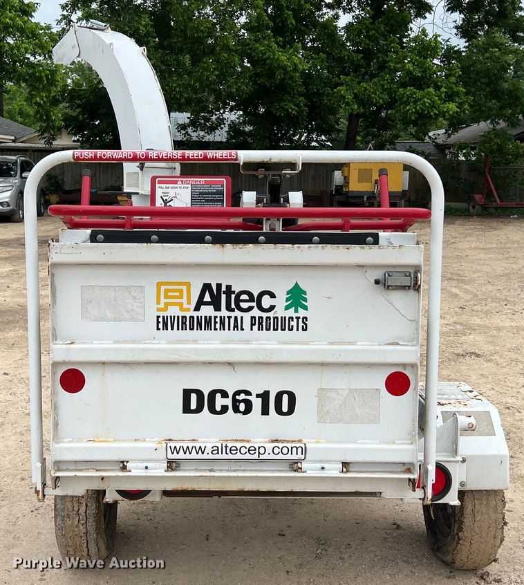 image for item DS3036 2013 Altec DC610 wood chipper