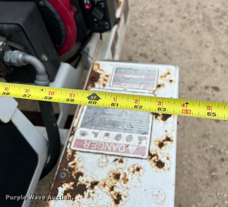 image for item DS3036 2013 Altec DC610 wood chipper