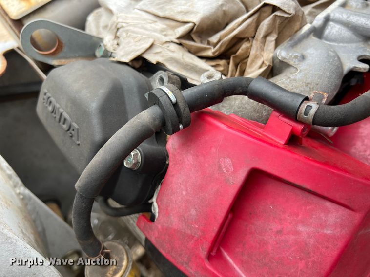 image for item DS3036 2013 Altec DC610 wood chipper