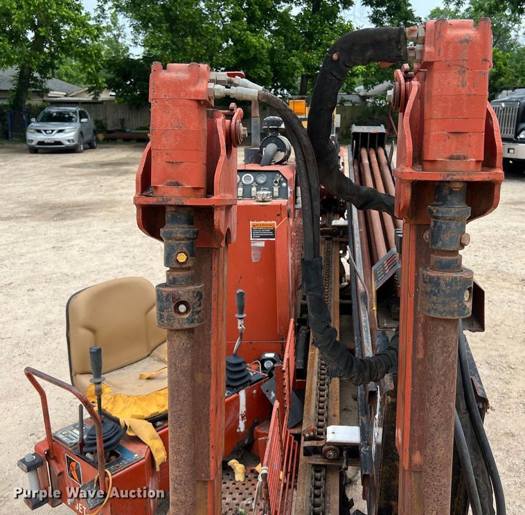 image for item DS3038 1998 Ditch Witch  JT920L directional boring unit