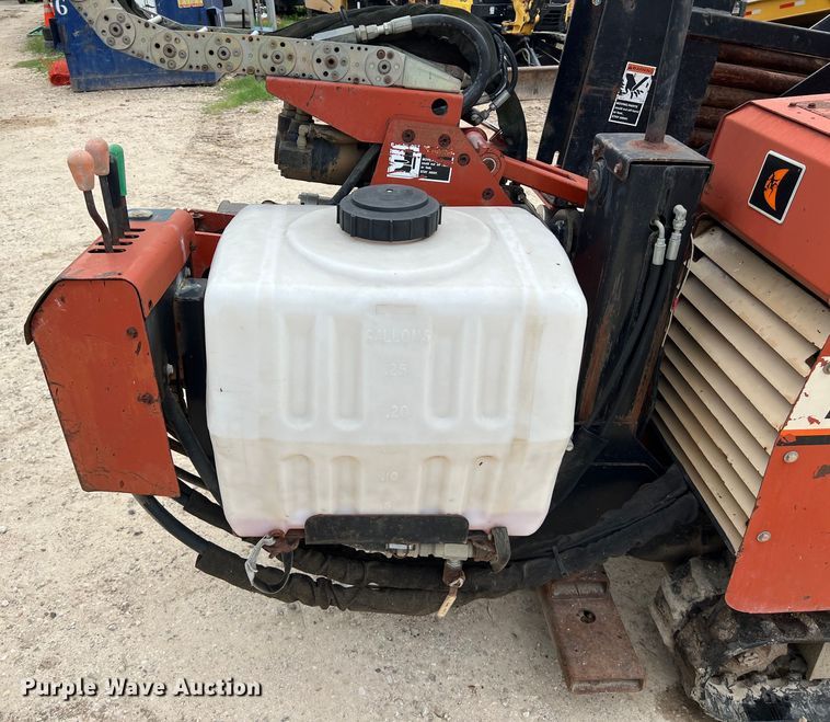 image for item DS3038 1998 Ditch Witch  JT920L directional boring unit