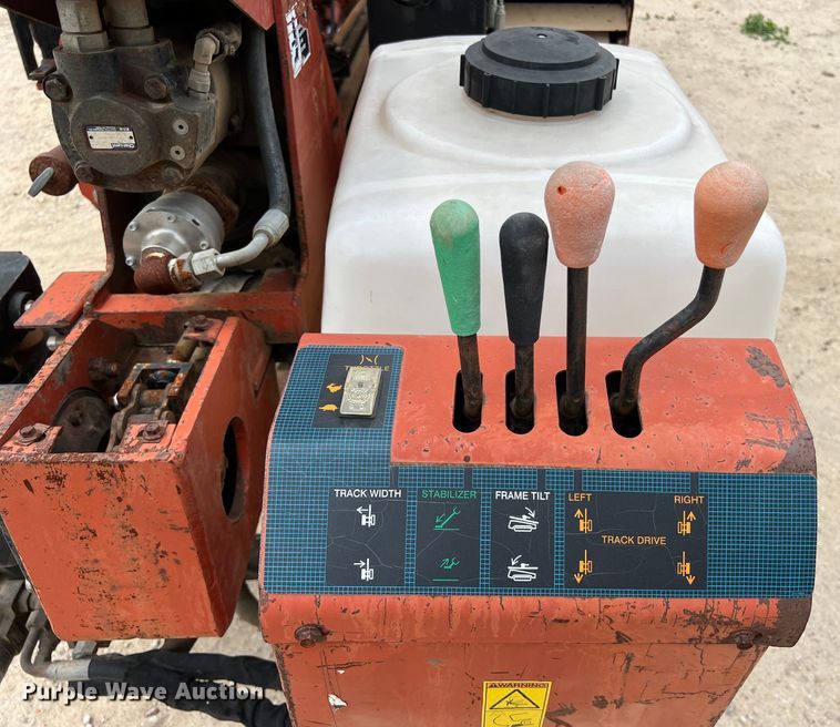 image for item DS3038 1998 Ditch Witch  JT920L directional boring unit