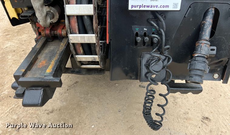 image for item DS3039 2004 Ditch Witch  JT1220 Mach 1 directional boring unit