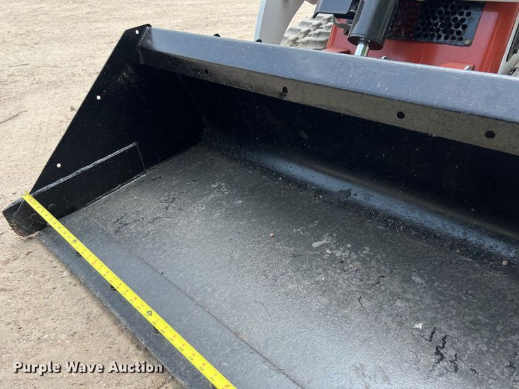 image for item DS3042 2005 Bobcat MT55 compact utility loader