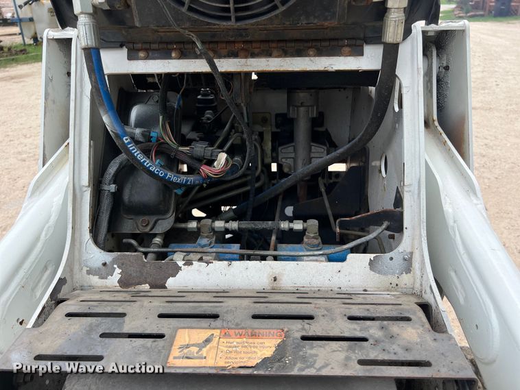 image for item DS3042 2005 Bobcat MT55 compact utility loader