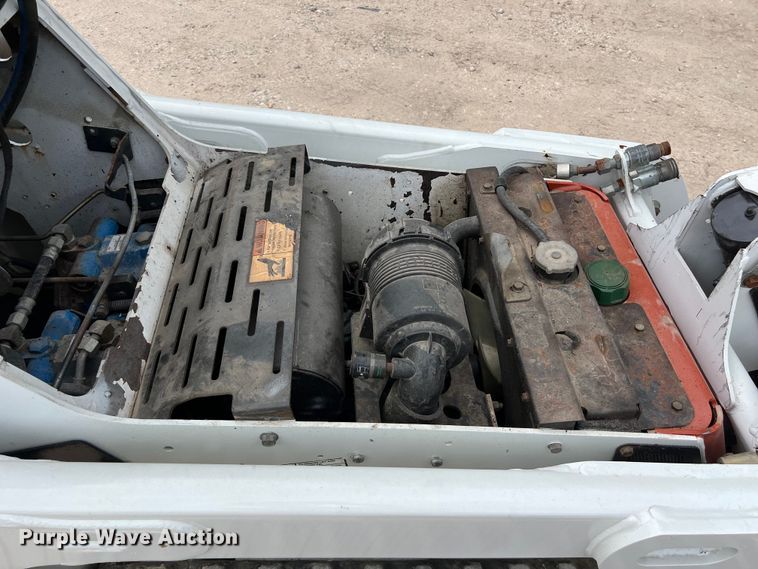 image for item DS3042 2005 Bobcat MT55 compact utility loader