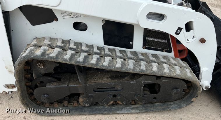 image for item DS3042 2005 Bobcat MT55 compact utility loader