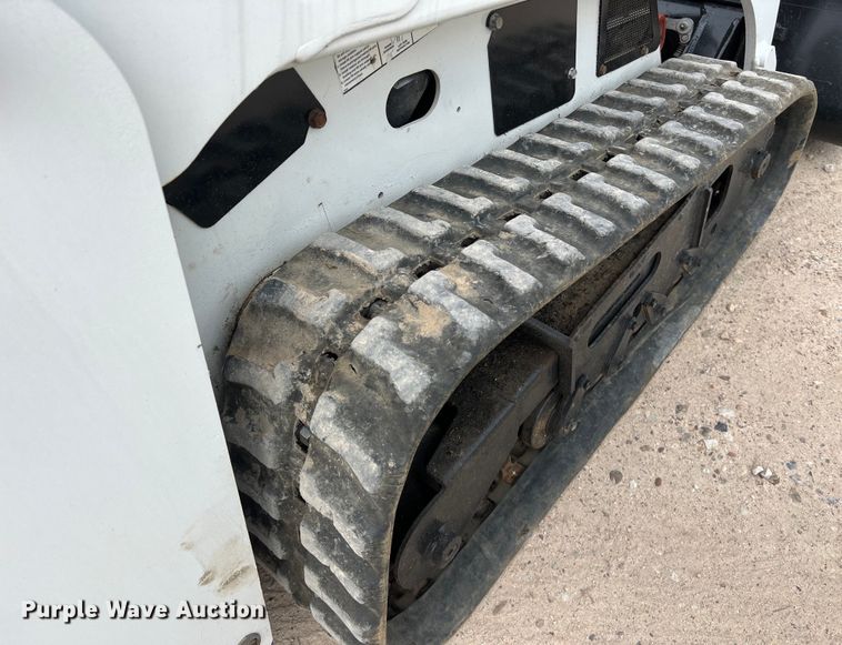 image for item DS3042 2005 Bobcat MT55 compact utility loader