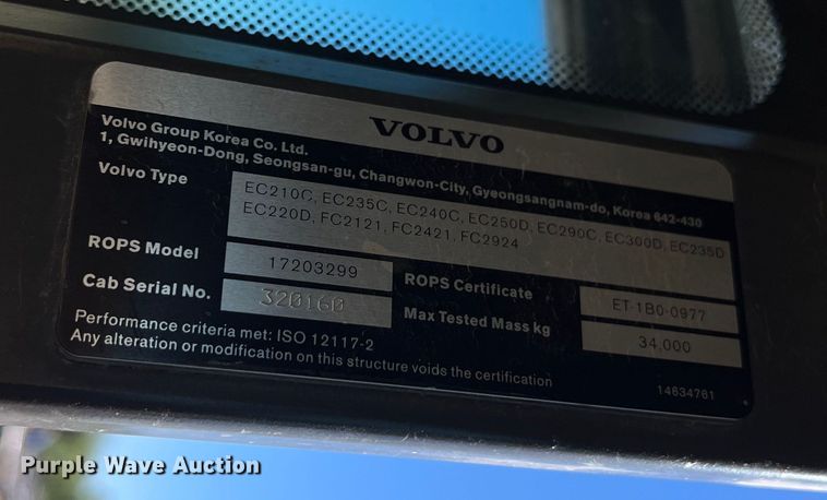 image for item DS3047 2012 Volvo  EC220DL excavator