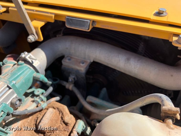 image for item DS3047 2012 Volvo  EC220DL excavator