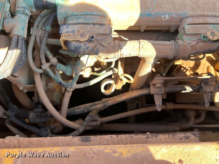 image for item DS3047 2012 Volvo  EC220DL excavator