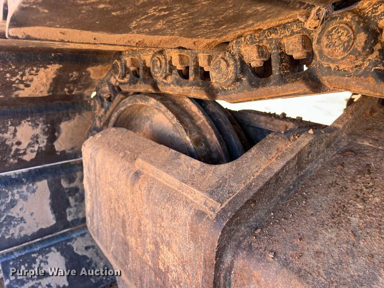 image for item DS3047 2012 Volvo  EC220DL excavator