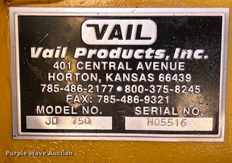 image for item DS3048 2006 John Deere  750J dozer