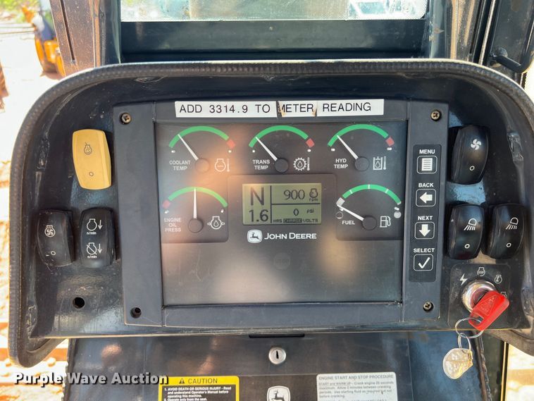 image for item DS3048 2006 John Deere  750J dozer