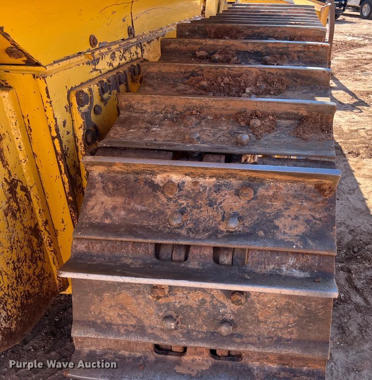 image for item DS3048 2006 John Deere  750J dozer