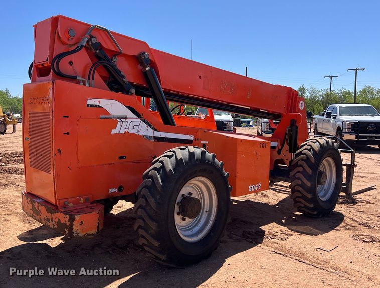 image for item DS3049 2008 Sky Trak 6042 telehandler
