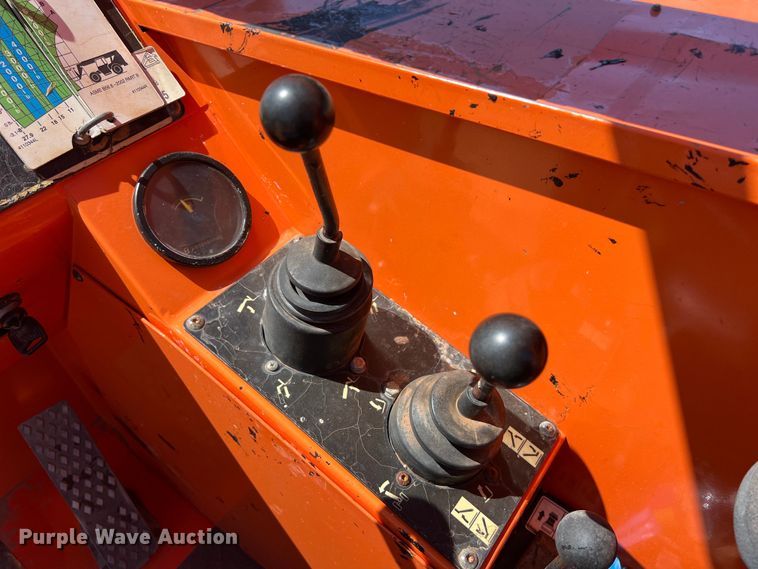 image for item DS3049 2008 Sky Trak 6042 telehandler