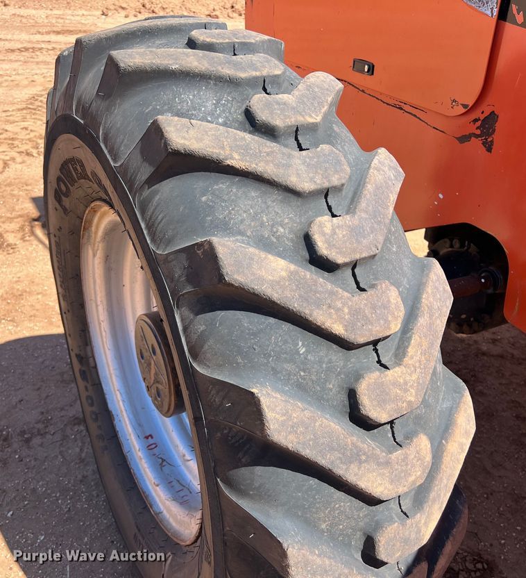 image for item DS3049 2008 Sky Trak 6042 telehandler