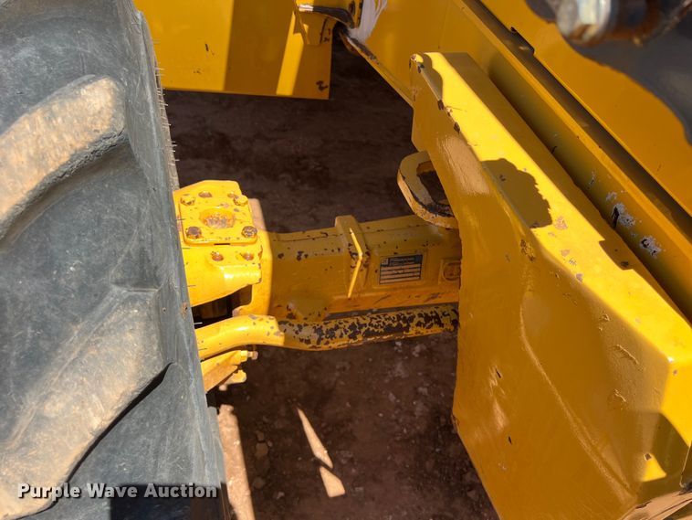 image for item DS3051 2014 John Deere  310SK backhoe