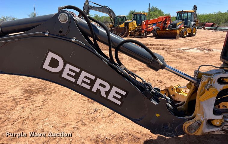 image for item DS3051 2014 John Deere  310SK backhoe