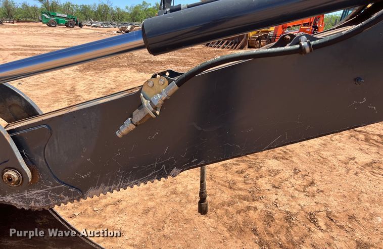 image for item DS3051 2014 John Deere  310SK backhoe