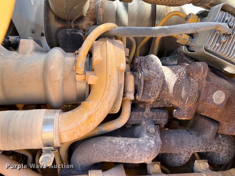 image for item DS3051 2014 John Deere  310SK backhoe