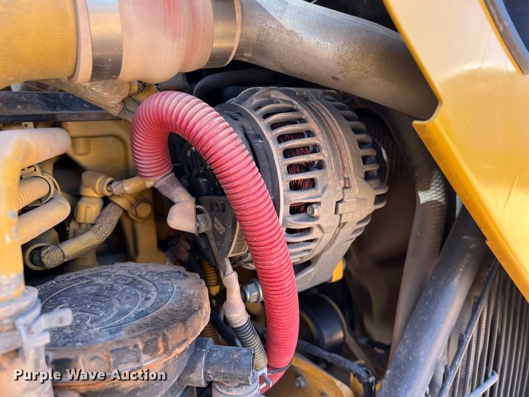 image for item DS3051 2014 John Deere  310SK backhoe