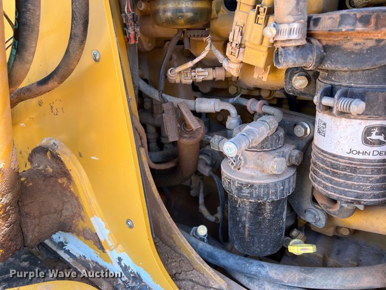 image for item DS3051 2014 John Deere  310SK backhoe