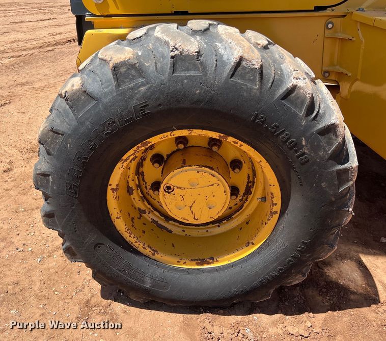 image for item DS3051 2014 John Deere  310SK backhoe