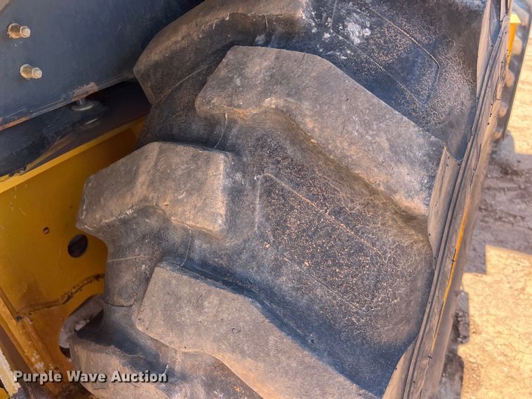 image for item DS3051 2014 John Deere  310SK backhoe