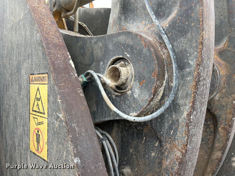 image for item DS3069 2004 Volvo  L330E wheel loader