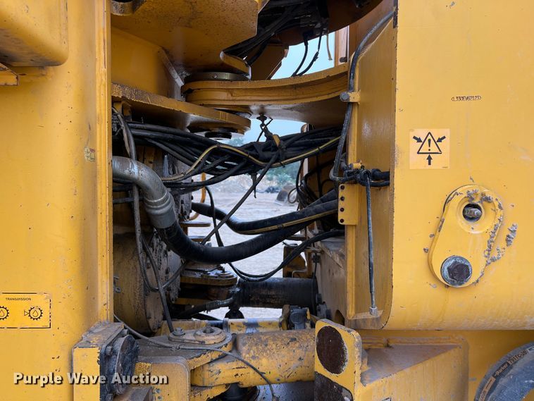 image for item DS3069 2004 Volvo  L330E wheel loader