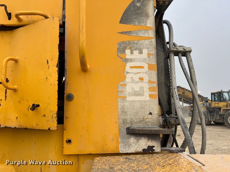 image for item DS3069 2004 Volvo  L330E wheel loader