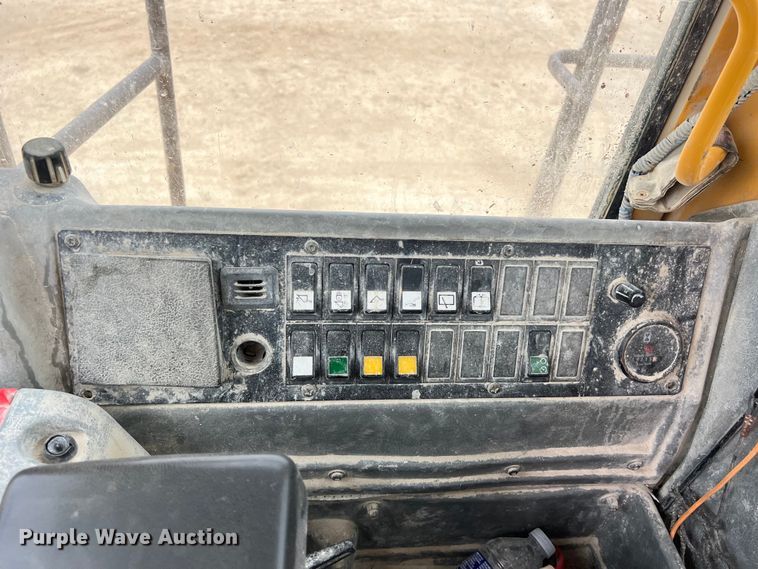 image for item DS3069 2004 Volvo  L330E wheel loader