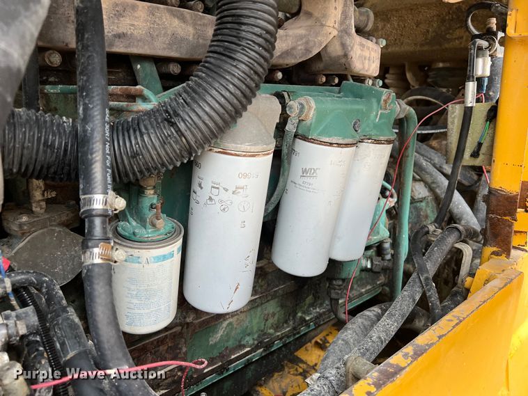 image for item DS3069 2004 Volvo  L330E wheel loader